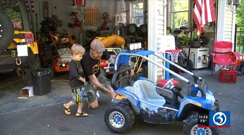 4 Yo, Dad Team Up To Refurbish Power Wheels
