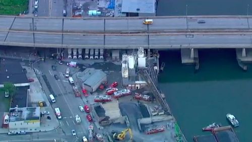 Divers Pull One Person From Flushing Creek After 911 Call