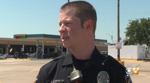 Officer Lures Snake Away From Man’s Car