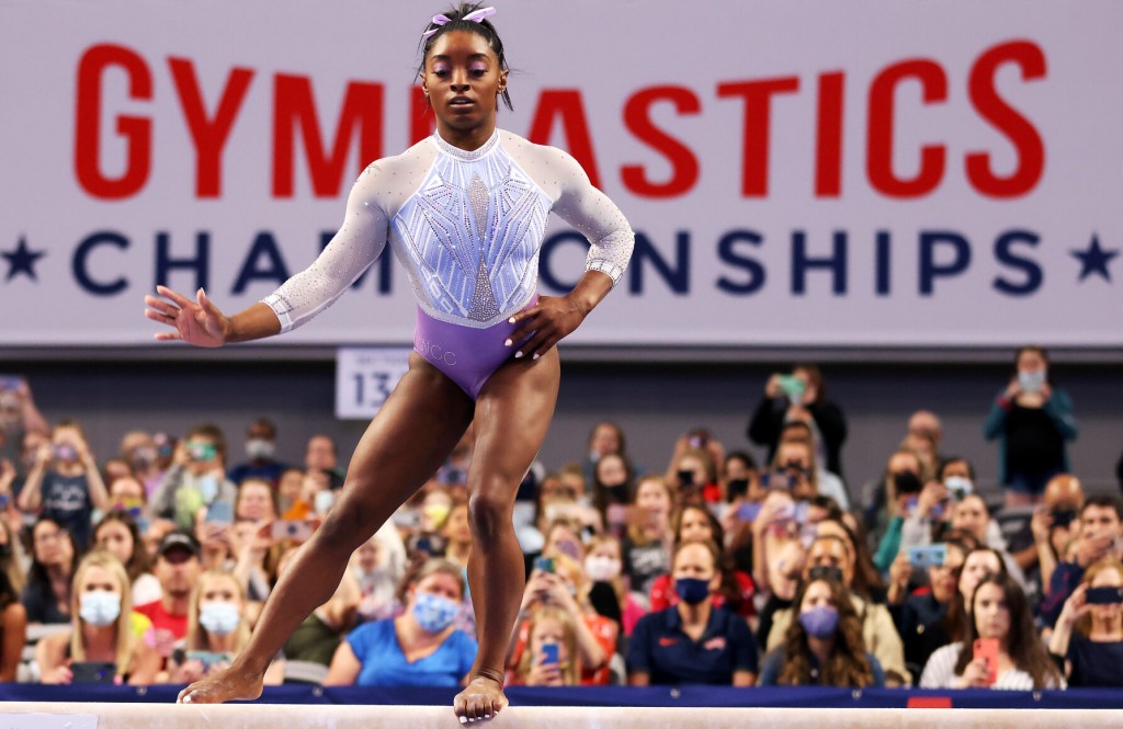 Helene Elliott: Simone Biles Shows Her Human Side While Proving Again She’s The Greatest
