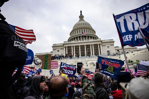 Doj Charges 5 Floridians Accused Of Attacking 7 Police Officers During Capitol Insurrection