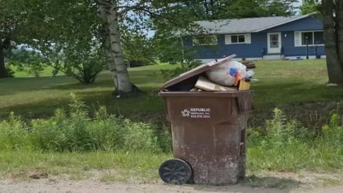 Mid Michigan Residents Continue Having Trash Issues