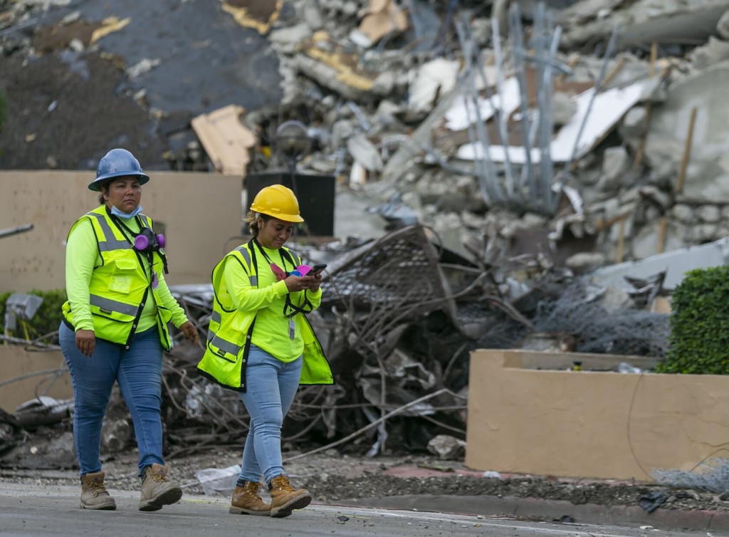 Live Updates: Death Toll In Florida Condo Collapse Now 78 After 14 More Victims Recovered