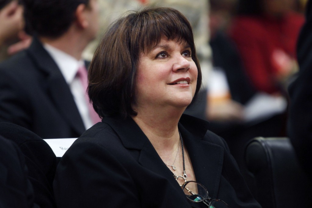 Tucson Fetes Native Daughter Linda Ronstadt On 75th Birthday