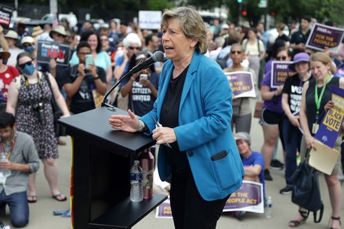 One Of The Largest Teachers’ Unions Will Defend Educators Who Teach ‘honest History’