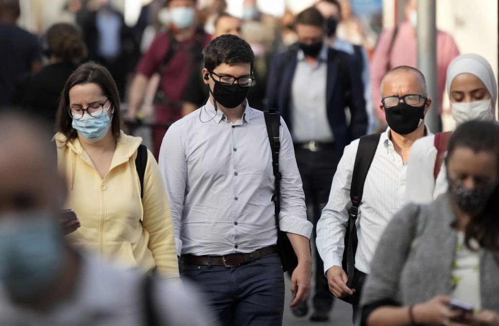 Freedom Or Folly? Uk’s End To Mandatory Masks Sows Confusion