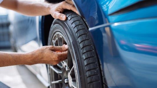 Best Tire Pressure Monitors For 2021