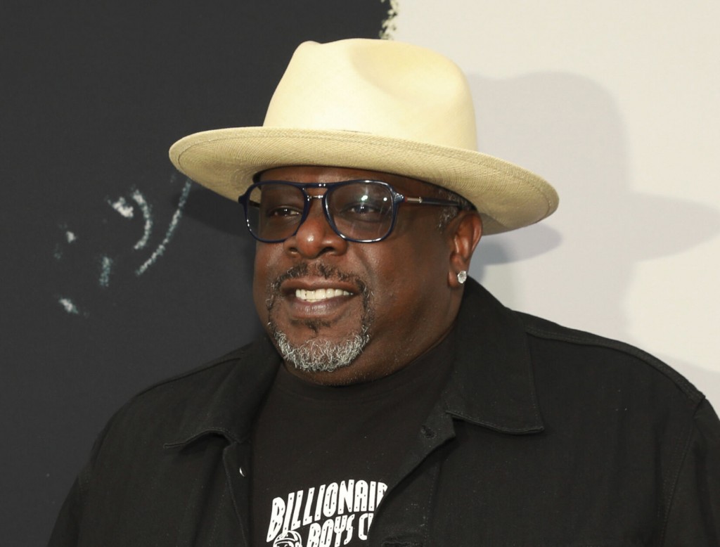 Cedric The Entertainer To Host Live Emmy Awards Ceremony