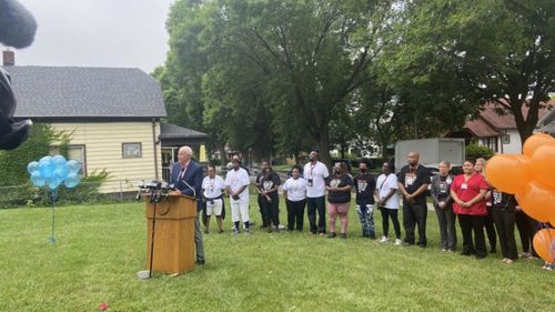 Milwaukee Launches New Door To Door Program To Get People Vaccinated