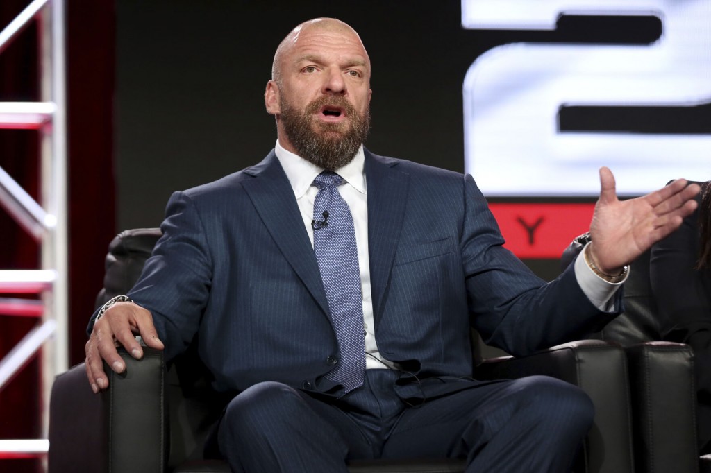 Wwe Leaves Virtual Reality Behind In 1st Tour Since 2020