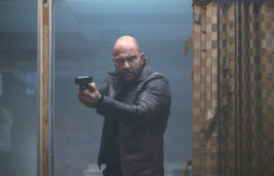 Netflix Unveils Premiere Date And Trailer For Action Thriller ‘hit & Run’ (video)
