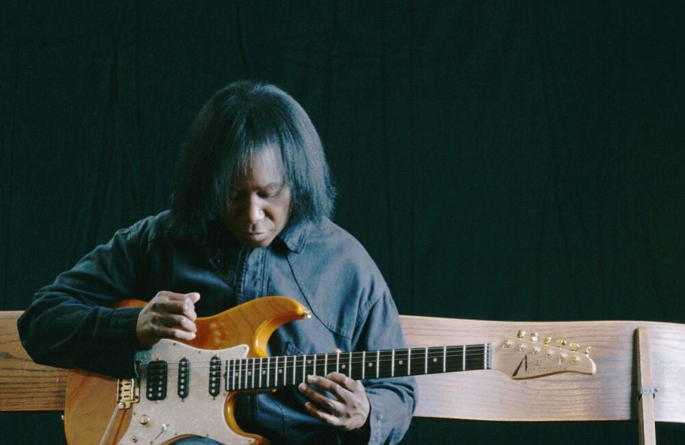 Joan Armatrading’s Mandela Tribute Song Came To Her In A Dream