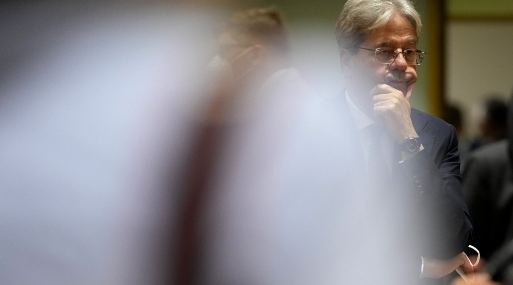 Eu Nations Approve A Dozen Pandemic Recovery Plans