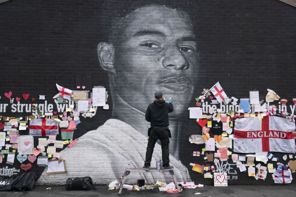 Mural In Soccer Star’s Hometown Becomes Anti Racism Symbol