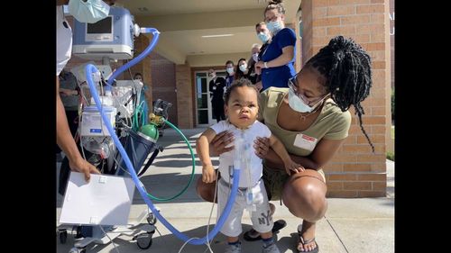 2 Year Old Omaha Boy Released From Hospital Goes Home For The First Time Ever