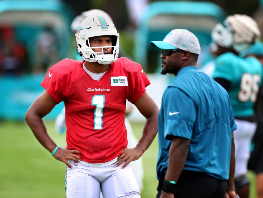 Greg Cote: Miami Dolphins’ Faith In Tua Will Be A Lie If They Sell Their Soul, Spend Big For Watson