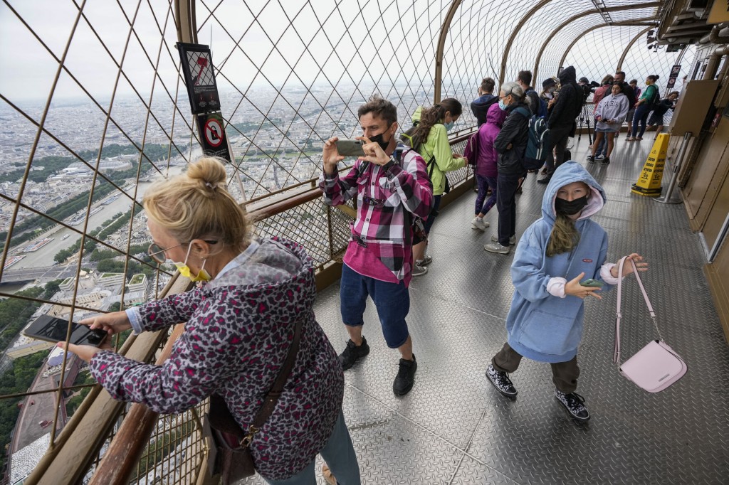 Eu Takes Us Off Safe Travel List, Backs Tourist Restrictions