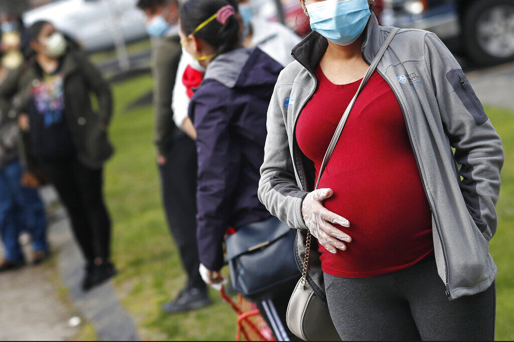 Cdc Urges Covid Vaccines During Pregnancy As Delta Surges