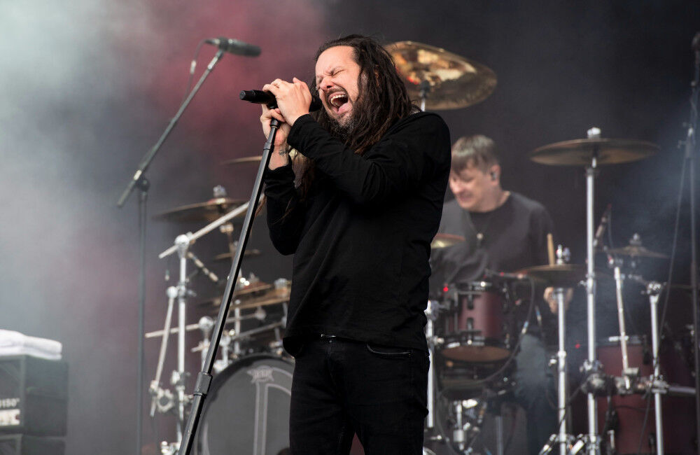 Korn Postpone And Cancel Gigs As Jonathan Davis Tests Positive For Covid