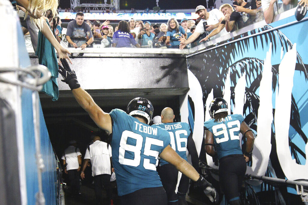 Tim Tebow’s Comeback Story Ends With Jaguars Cutting Him