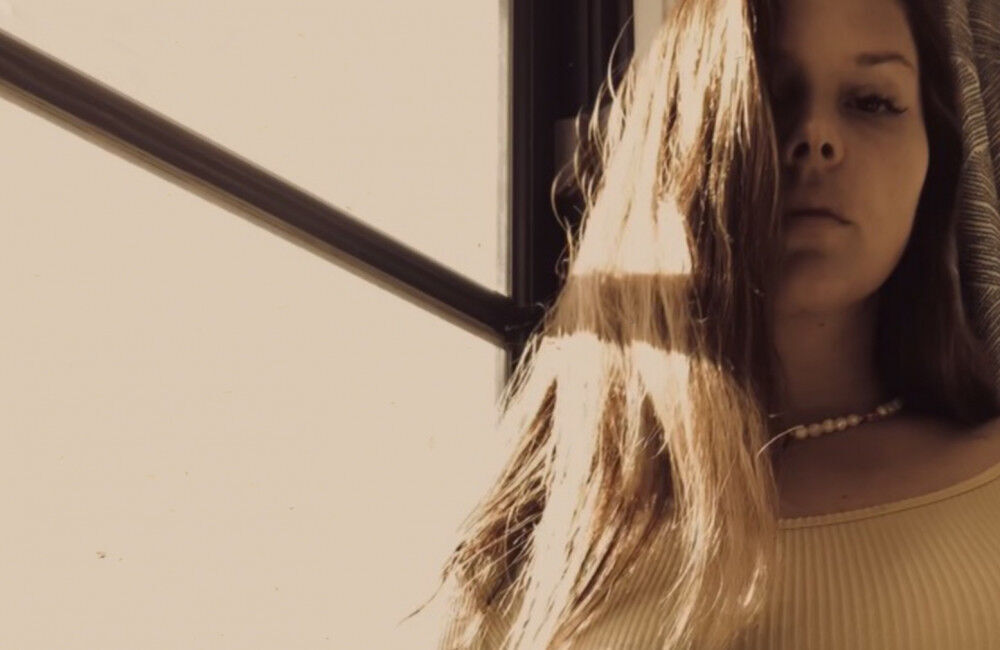 Lana Del Rey Confirms October Release Date For Blue Bainsters