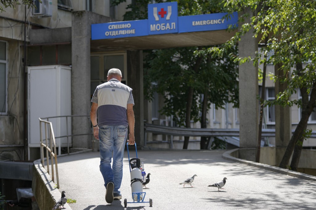 Bulgaria, Eu’s Least Vaccinated Nation, Faces Deadly Surge