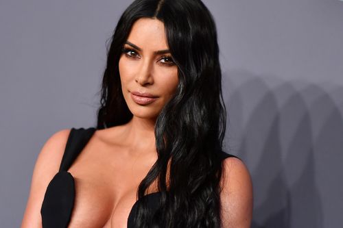 Kim Kardashian West, Jason Sudeikis To Make ‘snl’ Hosting Debuts This Season
