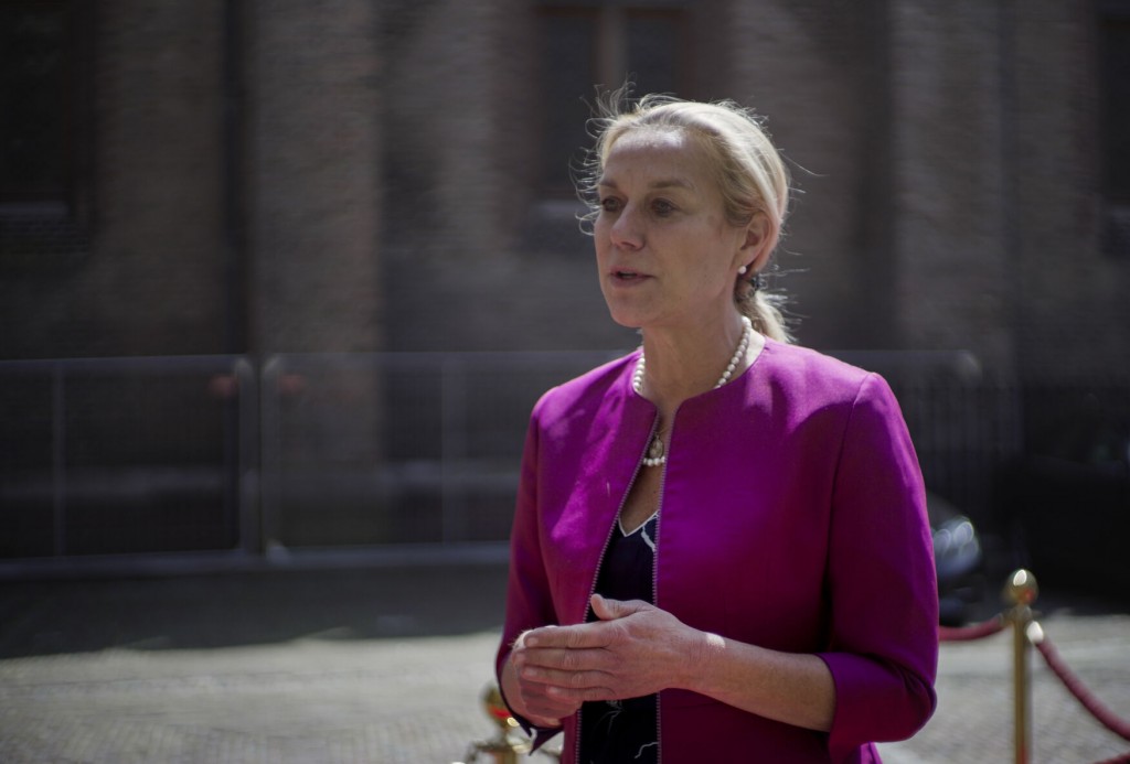 Dutch Foreign Minister Quits Over Afghanistan Evacuations
