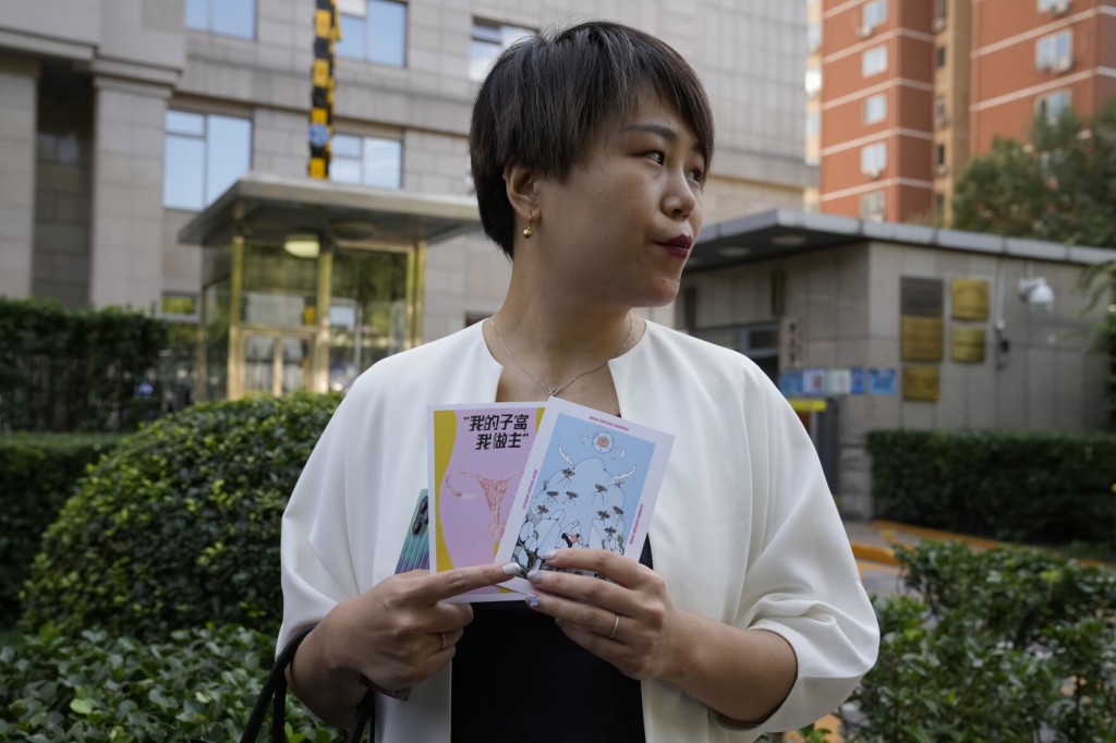 Lawsuit Over Eggs Tests China’s Policies On Unmarried Women