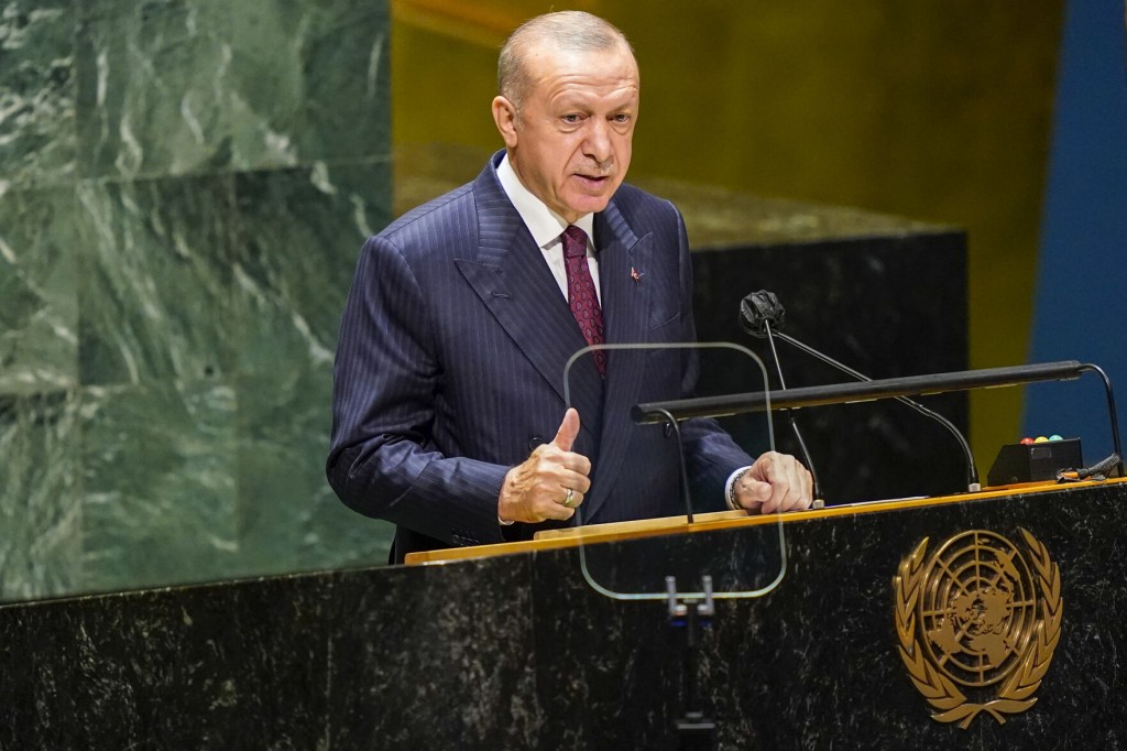 Turkey’s Erdogan: Refugee Crisis From Climate Change Coming