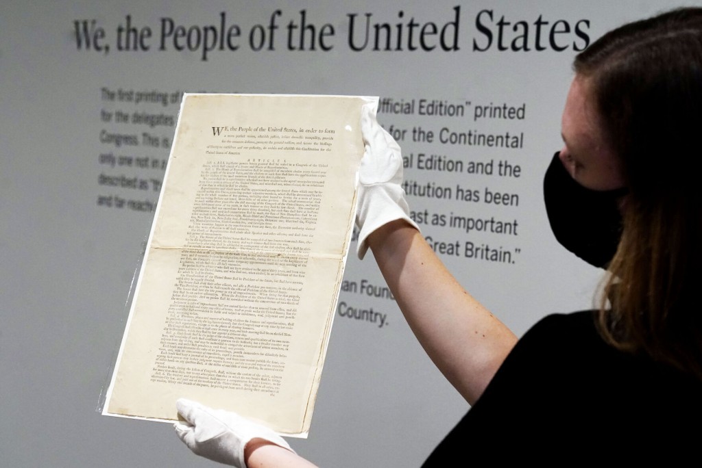 Sotheby’s Puts Rare U.s. Constitution Copy For Auction