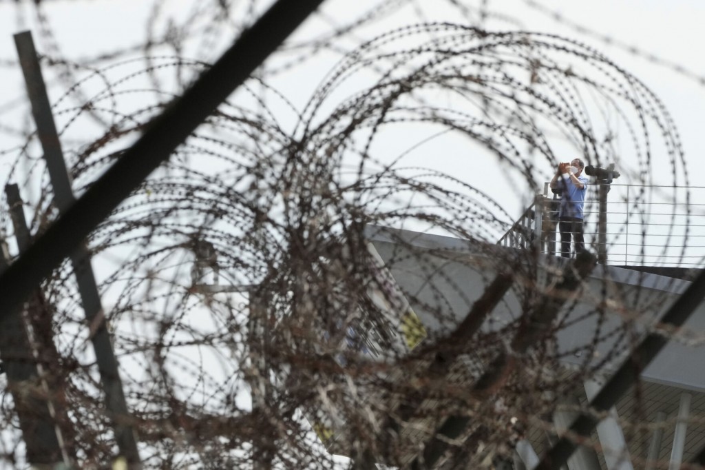 North Korea Proposes Talks If S Korea Lifts Hostility