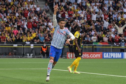 Cristiano Ronaldo Scores In Second Champions League Debut For Manchester United