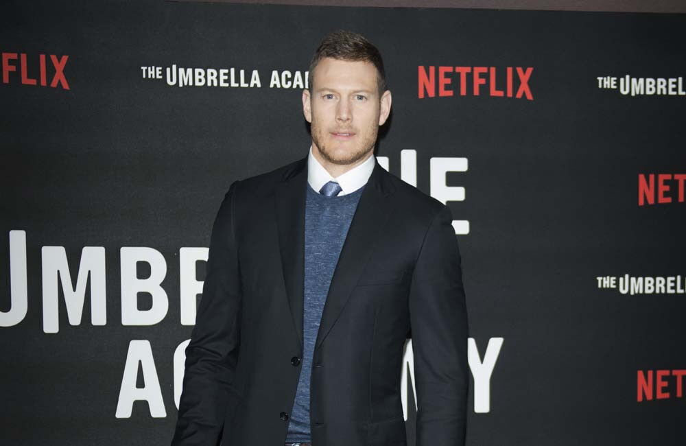 Tom Hopper And Kat Graham Cast In Love In The Villa