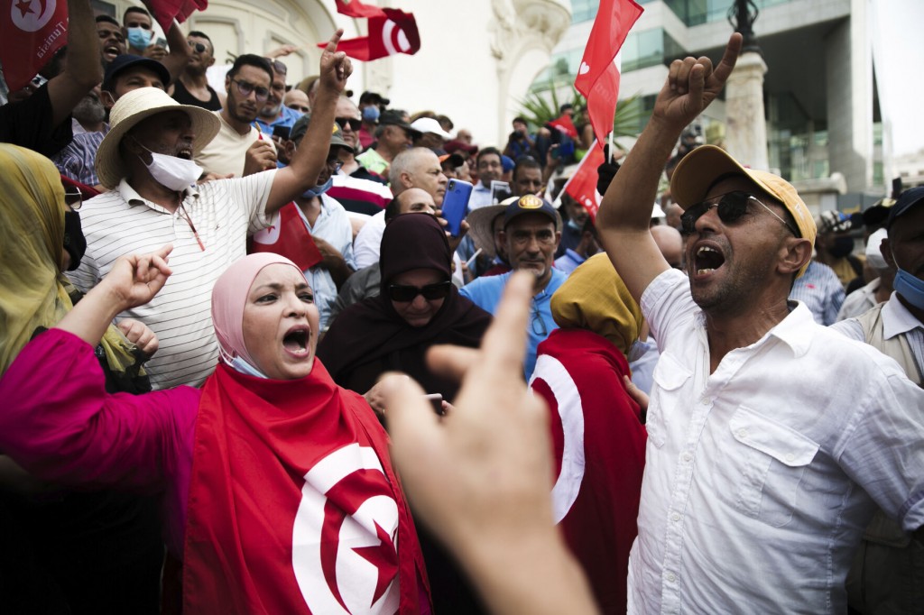 Dueling Tunisian Protests Erupt Over President’s Power Grab