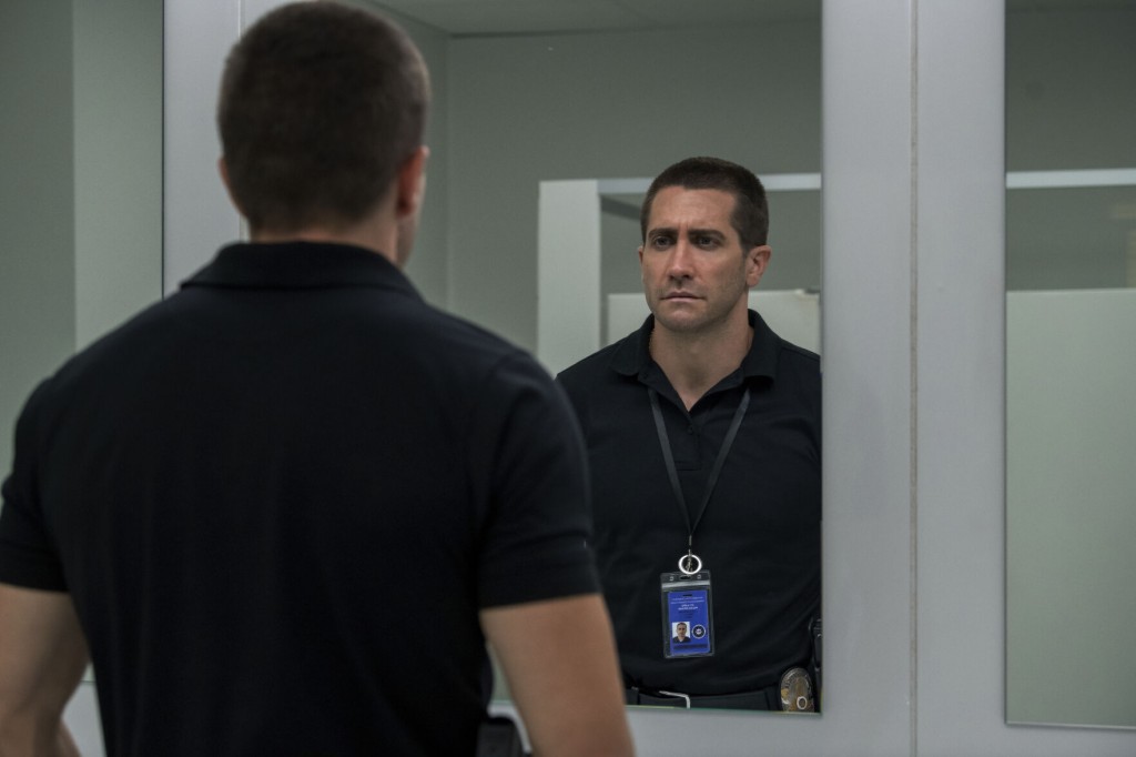 Review: Jake Gyllenhaal Carries Claustrophobic ‘the Guilty’