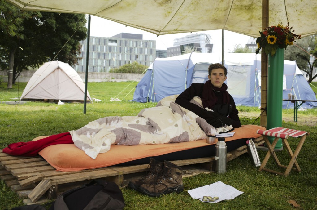 In German Election, Hunger Strikers Seek Climate Promises