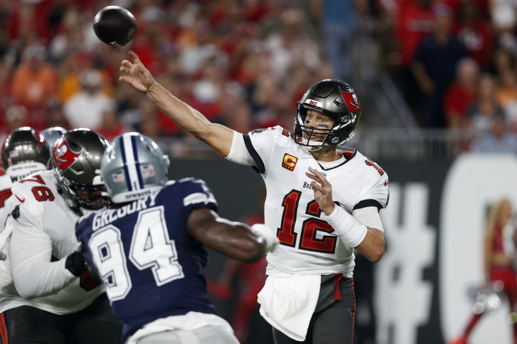 Thanks, Tom Brady! Ageless Quarterback Helps Nbc In Ratings