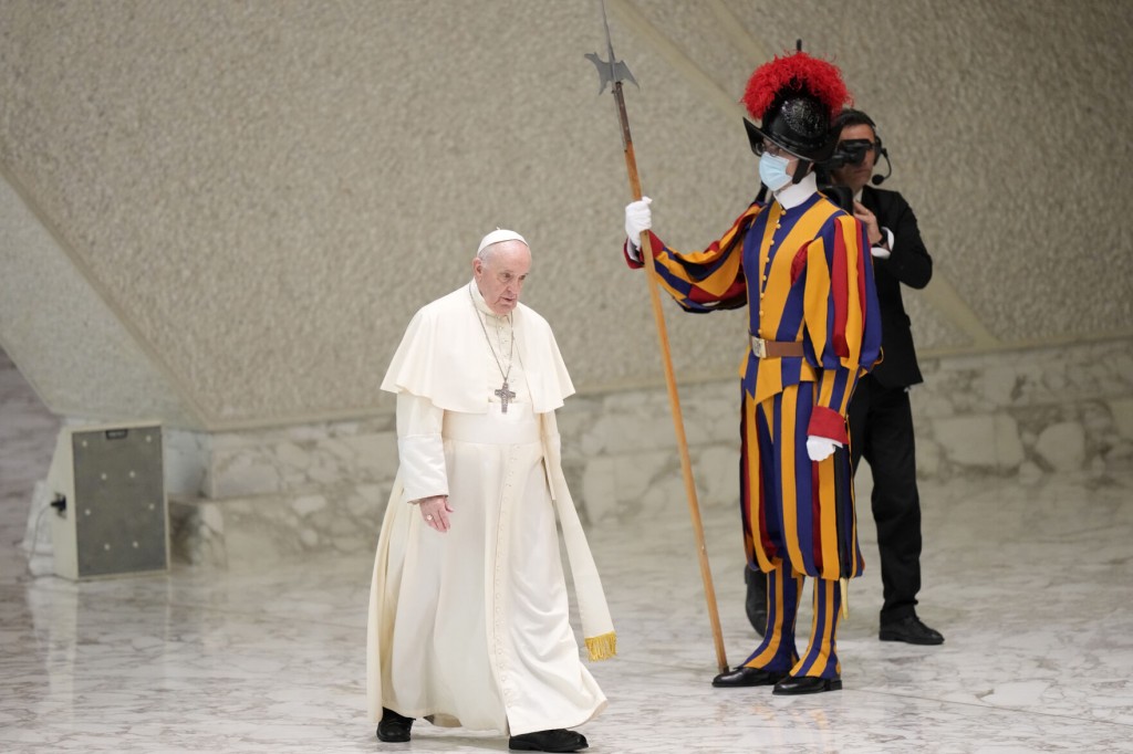 Pope: Aim To Counter Fundamentalist Violence With Schooling