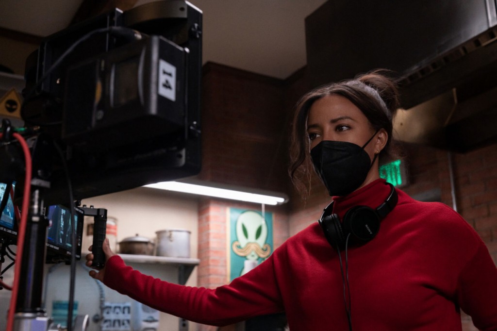 ‘roswell, New Mexico’: heather Hemmens On Directing, Why Maria & Jones Are ‘very Well Matched’