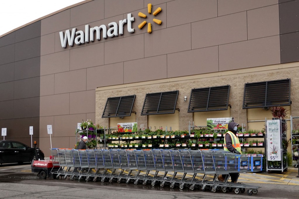 Walmart Is Ending These Bonuses For Store Workers