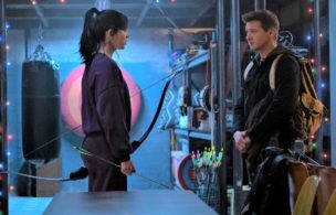 ‘hawkeye’: Jeremy Renner & Hailee Steinfeld Team Up In First Trailer (video)