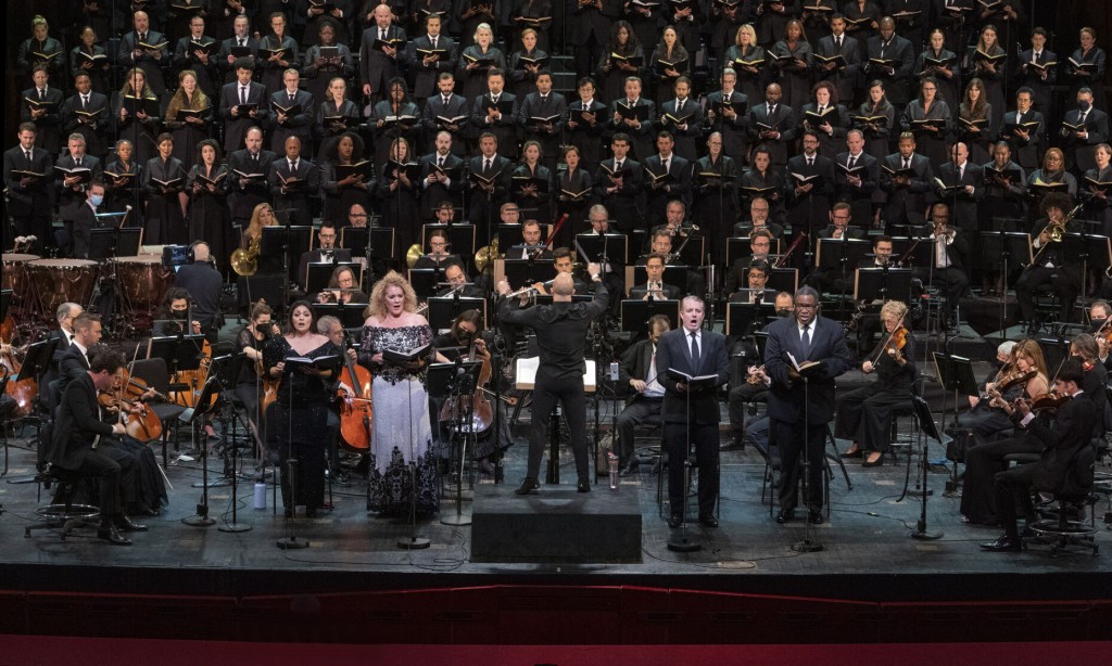 Poignant Return For Met Opera After 18 Month Pandemic Pause
