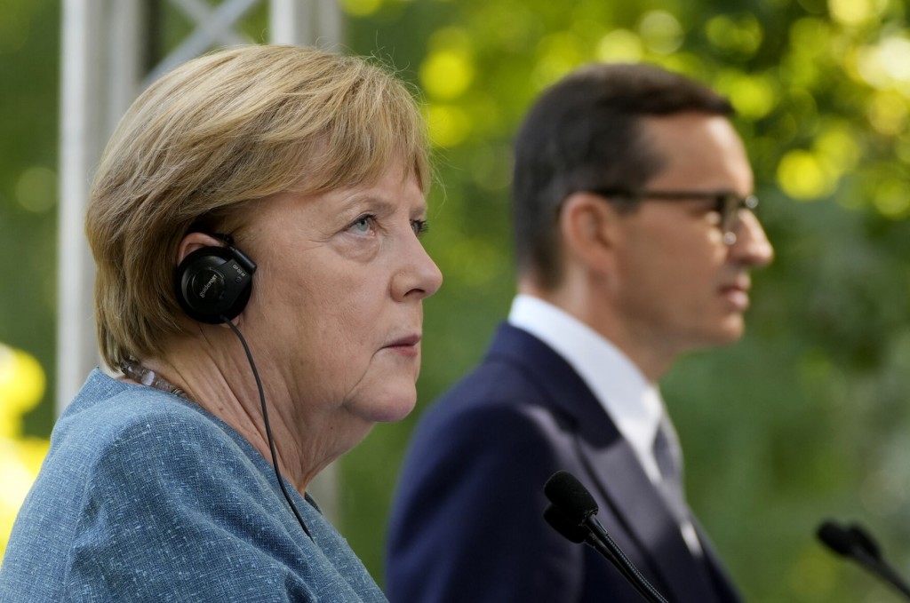 Merkel Calls Migrant Push At Eu’s Border ‘unacceptable’