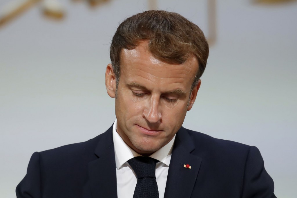 France Apologizes To Algerians Who Fought For Colonizers