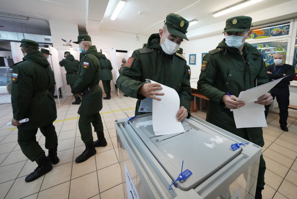 Navalny App Removed From Online Stores As Russian Polls Open