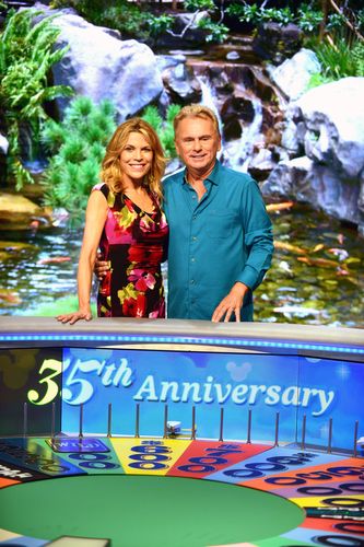 Pat Sajak And Vanna White Reup On ‘wheel Of Fortune’