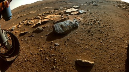 Perseverance’s Martian Rock Samples May Contain Ancient Water Bubbles