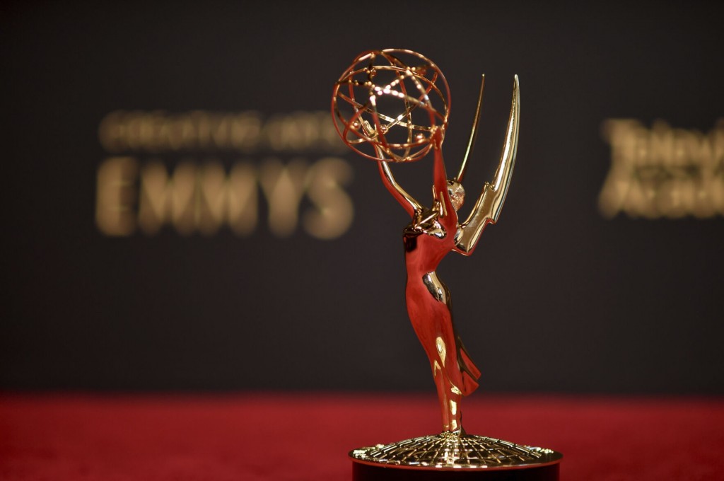 ‘snl’ Hosts Rudolph, Chappelle Win Guest Actor Emmy Honors