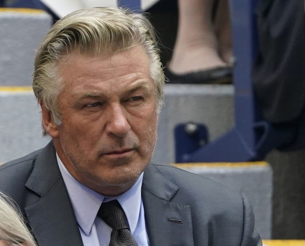 Star Alec Baldwin Fired Prop Gun On Movie Set That Killed Photo Chief And Injured Director